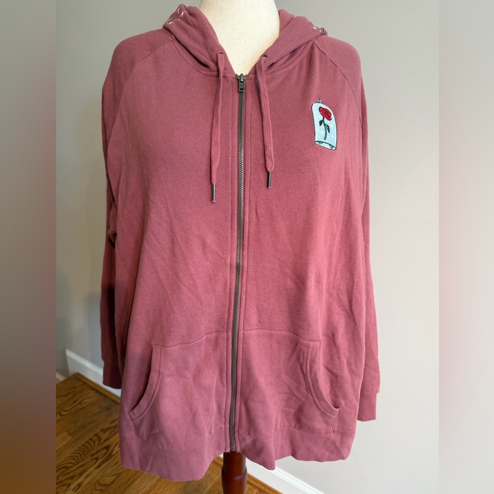 NWT DisneyXTorrid Beauty and the Beast Embroidered Hoodie- Torrid Size 4 (26,4X)